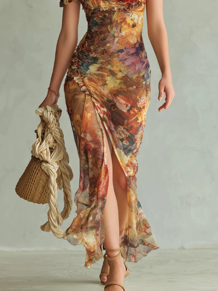 Clara | Elegant Maxi Dress with Square Neckline, Short Sleeves, and Floral Stripes