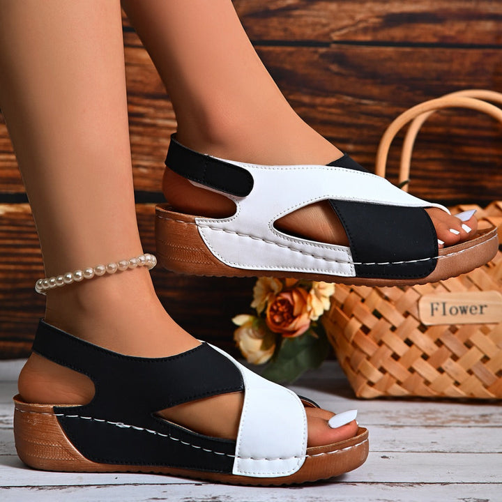 Yana | Orthopedic Sandals with Incline