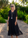 Auris – Flattering Midi Dress