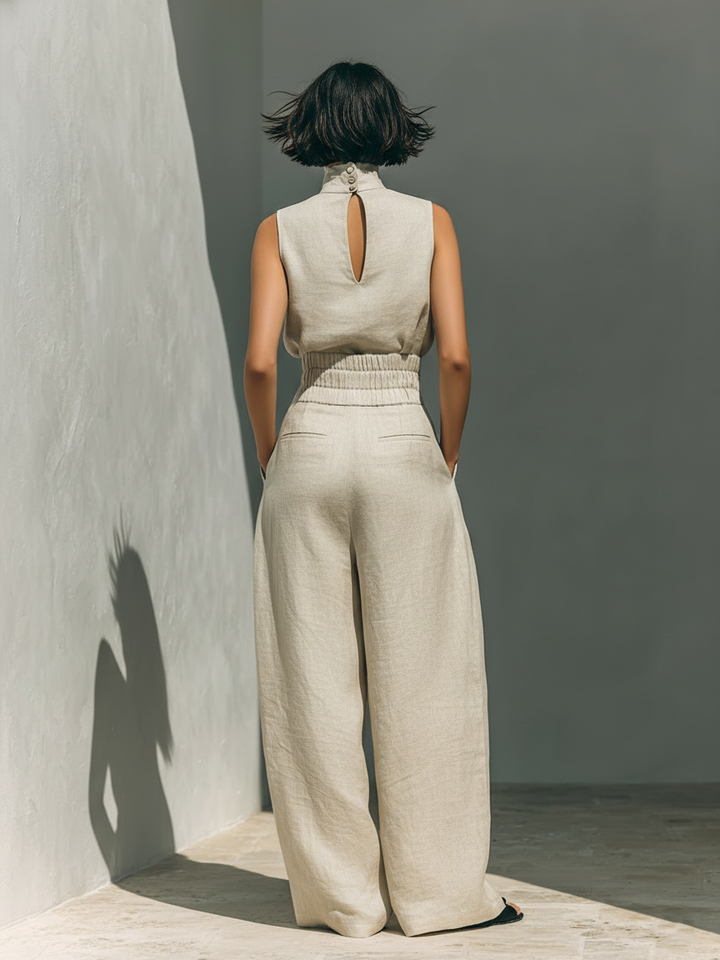 Tatiana | Two Piece Set  Sleeveless Blouse & Wide-leg Pants made of a cotton-linen blend.