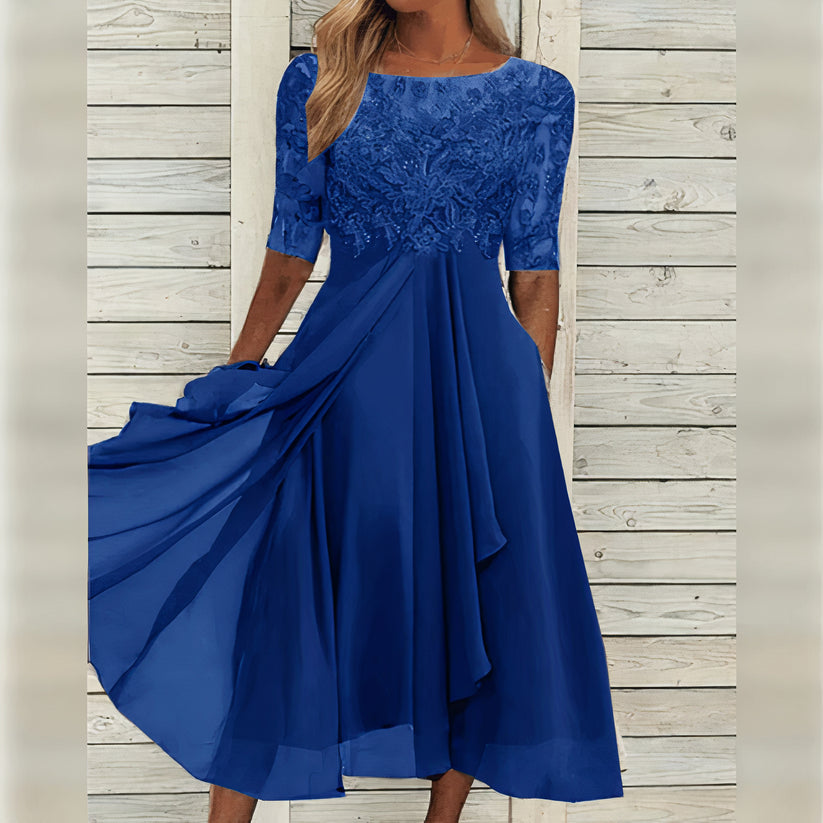 Justine™ | Elegant lace midi dress