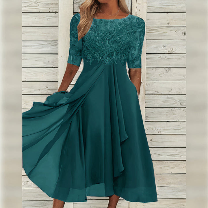 Justine™ | Elegant lace midi dress