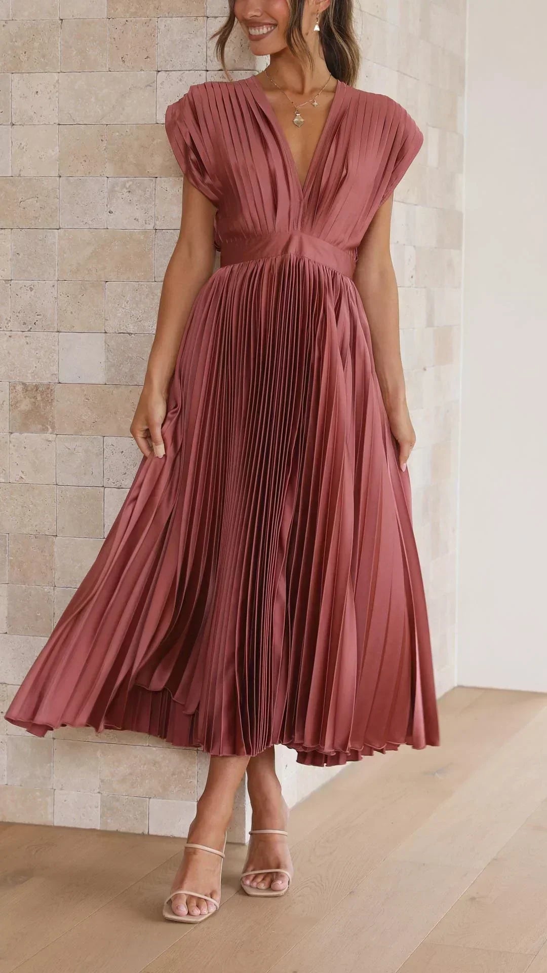 Katie | Elegant Pleated Dress