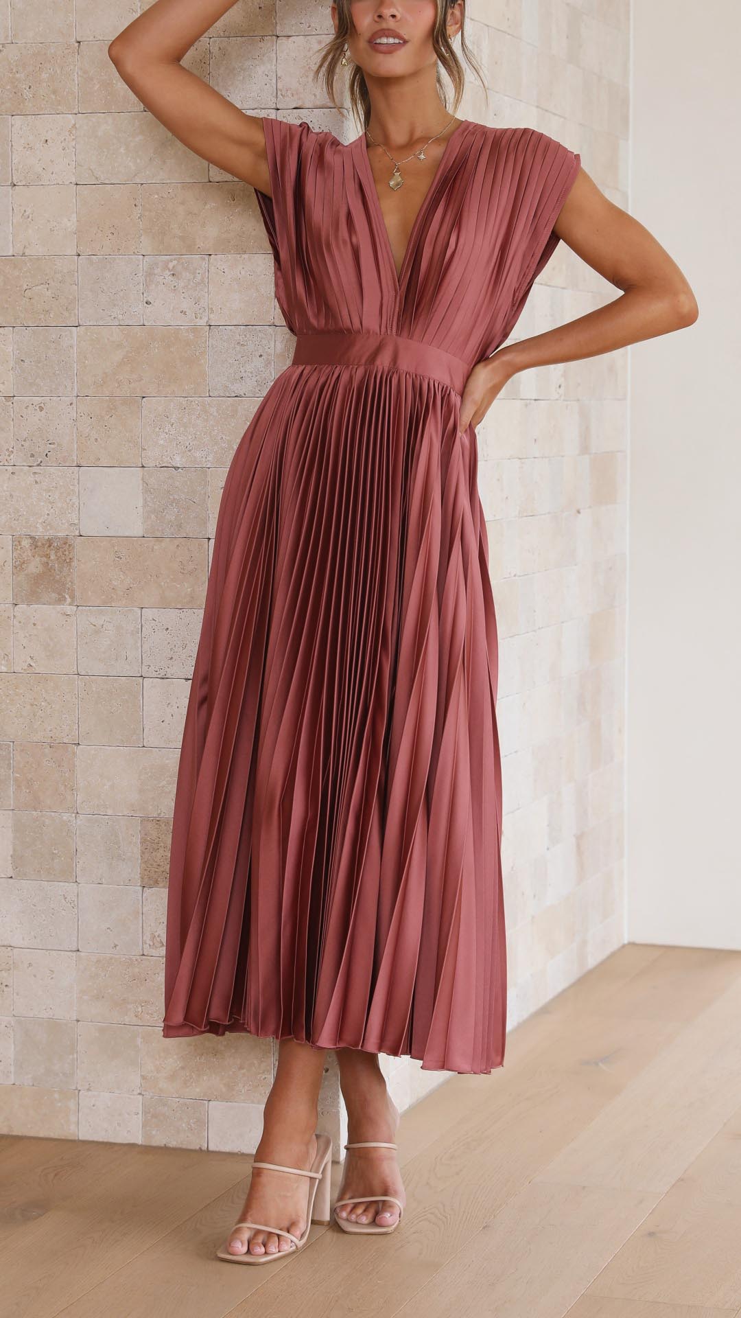 Katie | Elegant Pleated Dress