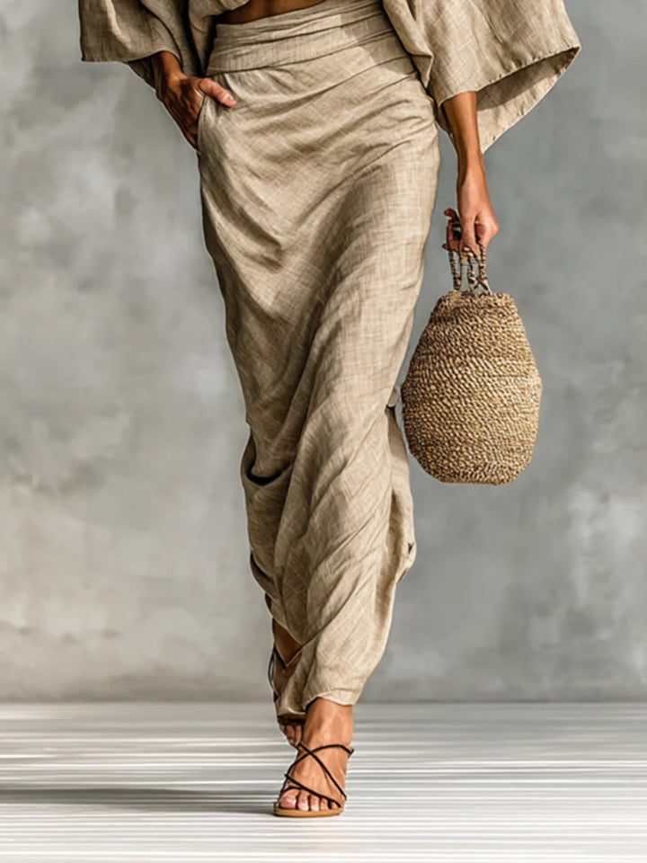 Giulia - Elegant two-piece set with skirt