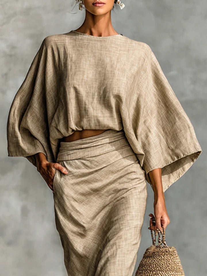 Giulia - Elegant two-piece set with skirt