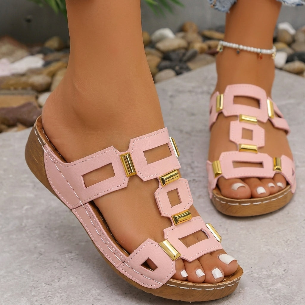 Esmeralda™ | Green Sandals with Golden Details