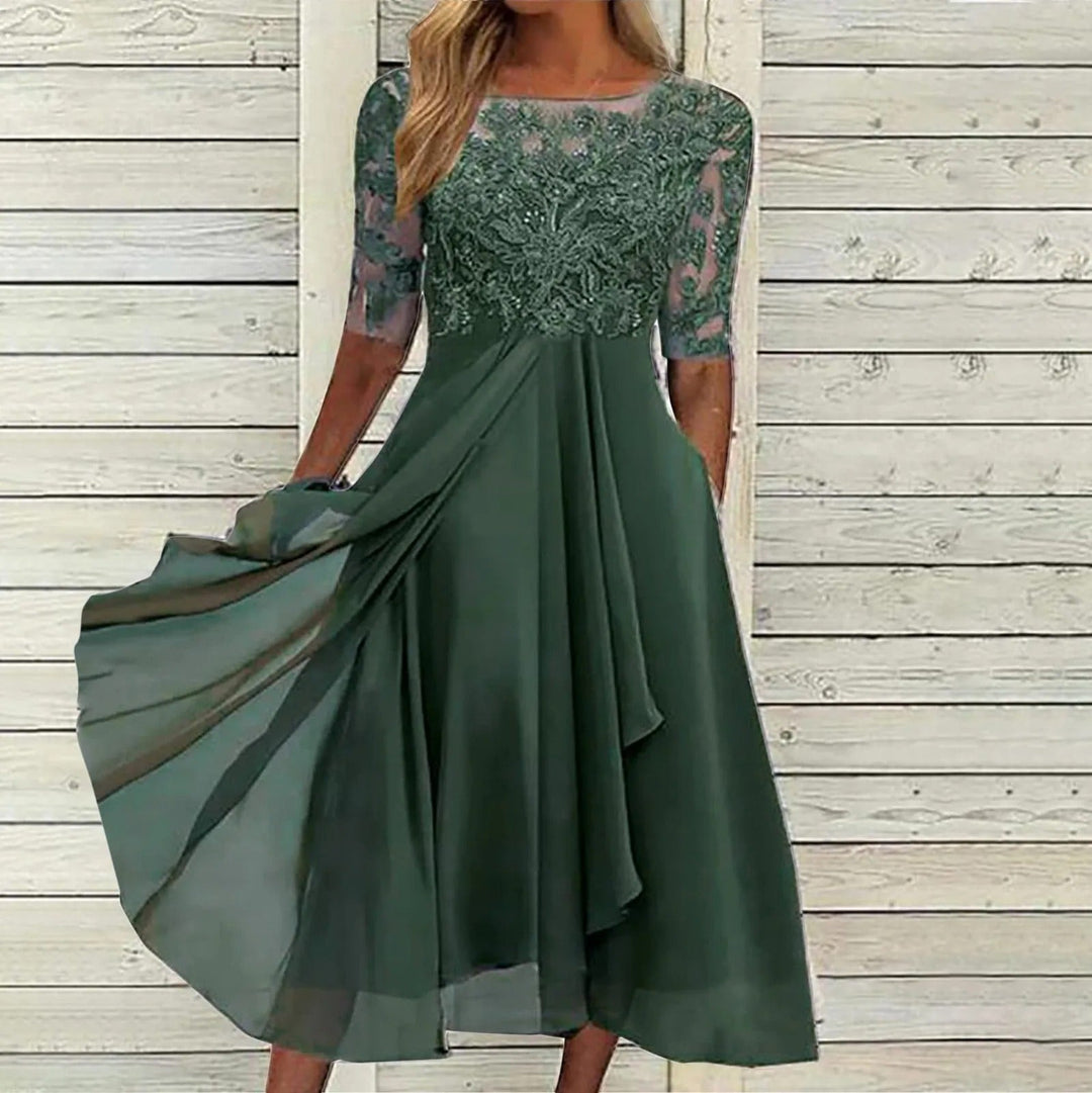 Justine™ | Elegant lace midi dress